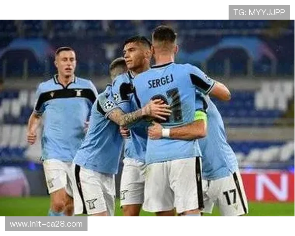 欧冠战术趋势观察：高位逼抢与防反战术博弈，数据模型应用增多