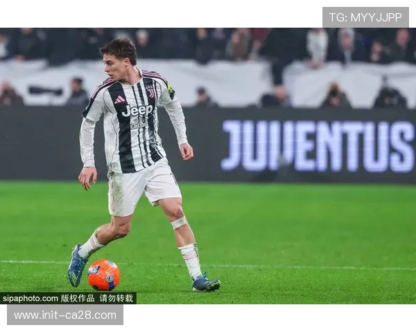 恩内斯里租借尤文图斯遇阻，转会谈判因买断条款停滞