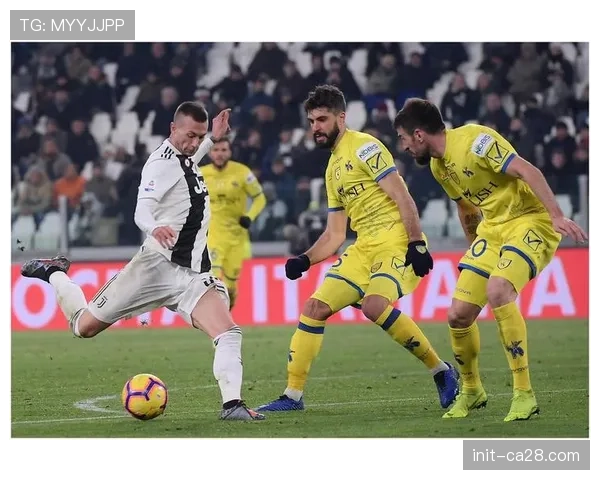 博洛尼亚对阵尤文图斯，定位球防守成阿莱格里备战重点